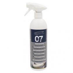 Nettoyant pneumatique et semi-rigide - 07 NAUTIC CLEAN spray 750