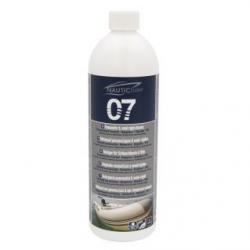 Nettoyant pneumatique et semi-rigide - 07 NAUTIC CLEAN 1L